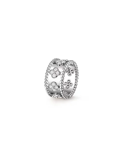 Diamond Beaded Clover Ring